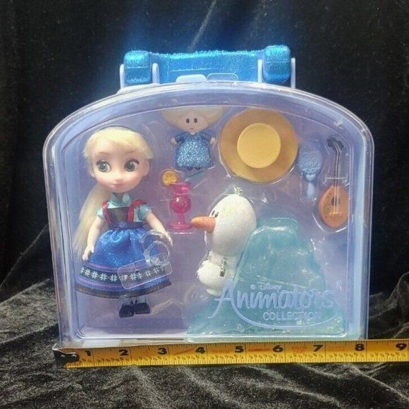 DISNEY Store ANIMATORS Collection 5" ELSA Mini DOLL PLAY SET w/Case New - Picture 6 of 10